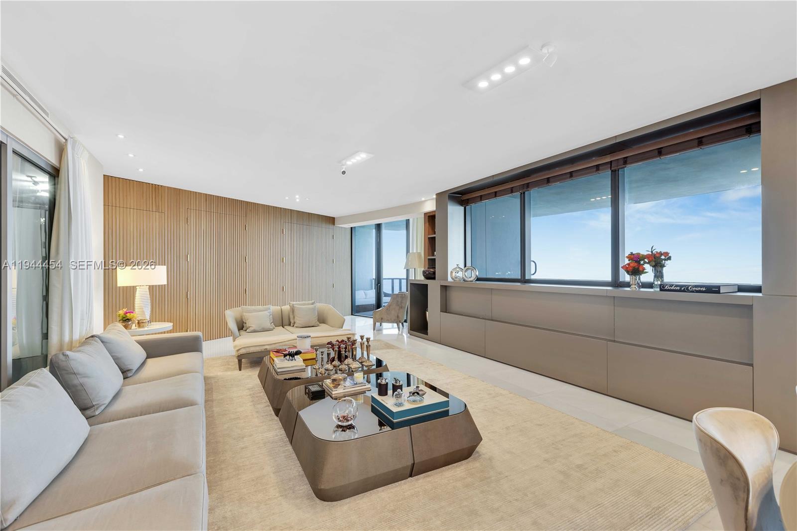 18555 Collins Ave #4601, Sunny Isles Beach FL 33160