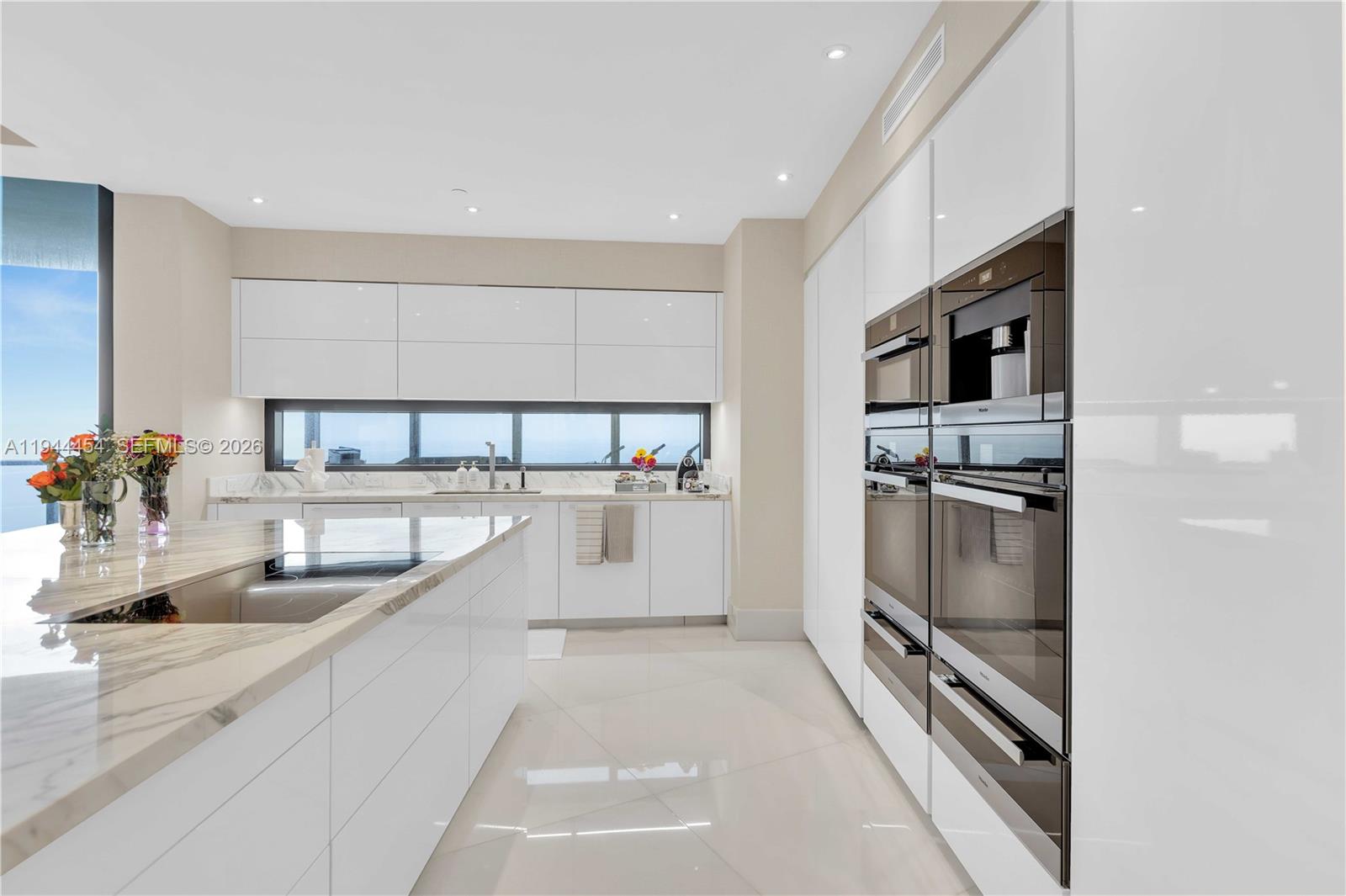 18555 Collins Ave #4601, Sunny Isles Beach FL 33160
