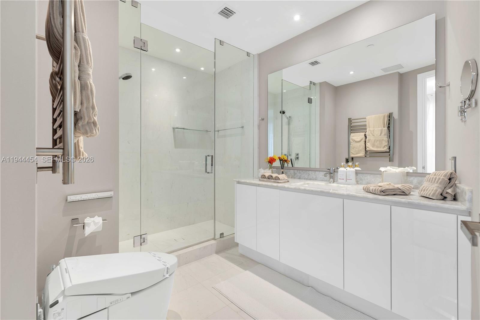 18555 Collins Ave #4601, Sunny Isles Beach FL 33160