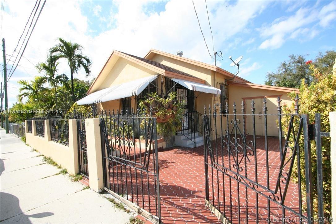 1119 SW 9th St, Miami FL 33130