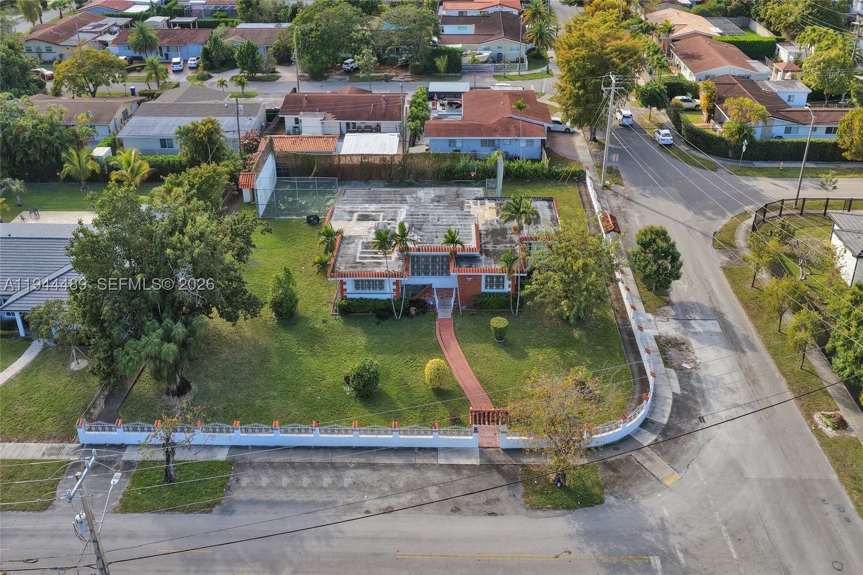 500 SW 39th Ct, Miami FL 33134