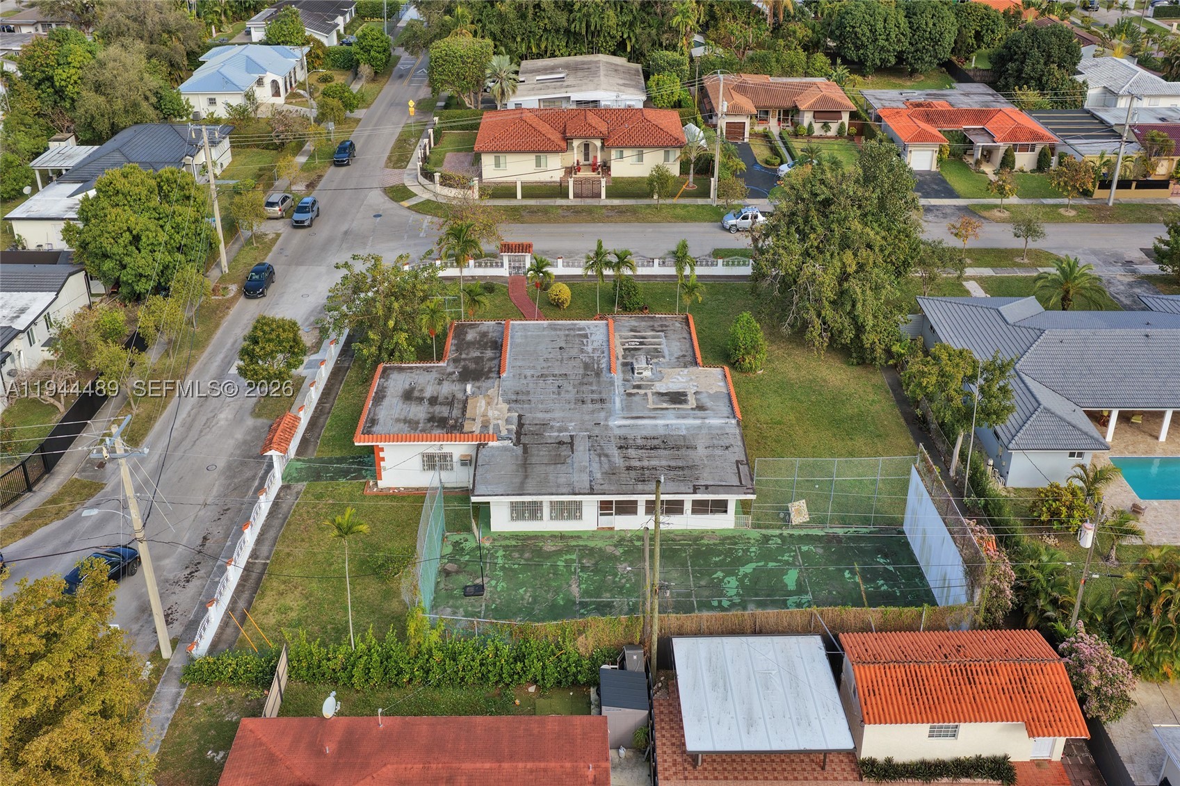 500 SW 39th Ct, Miami FL 33134