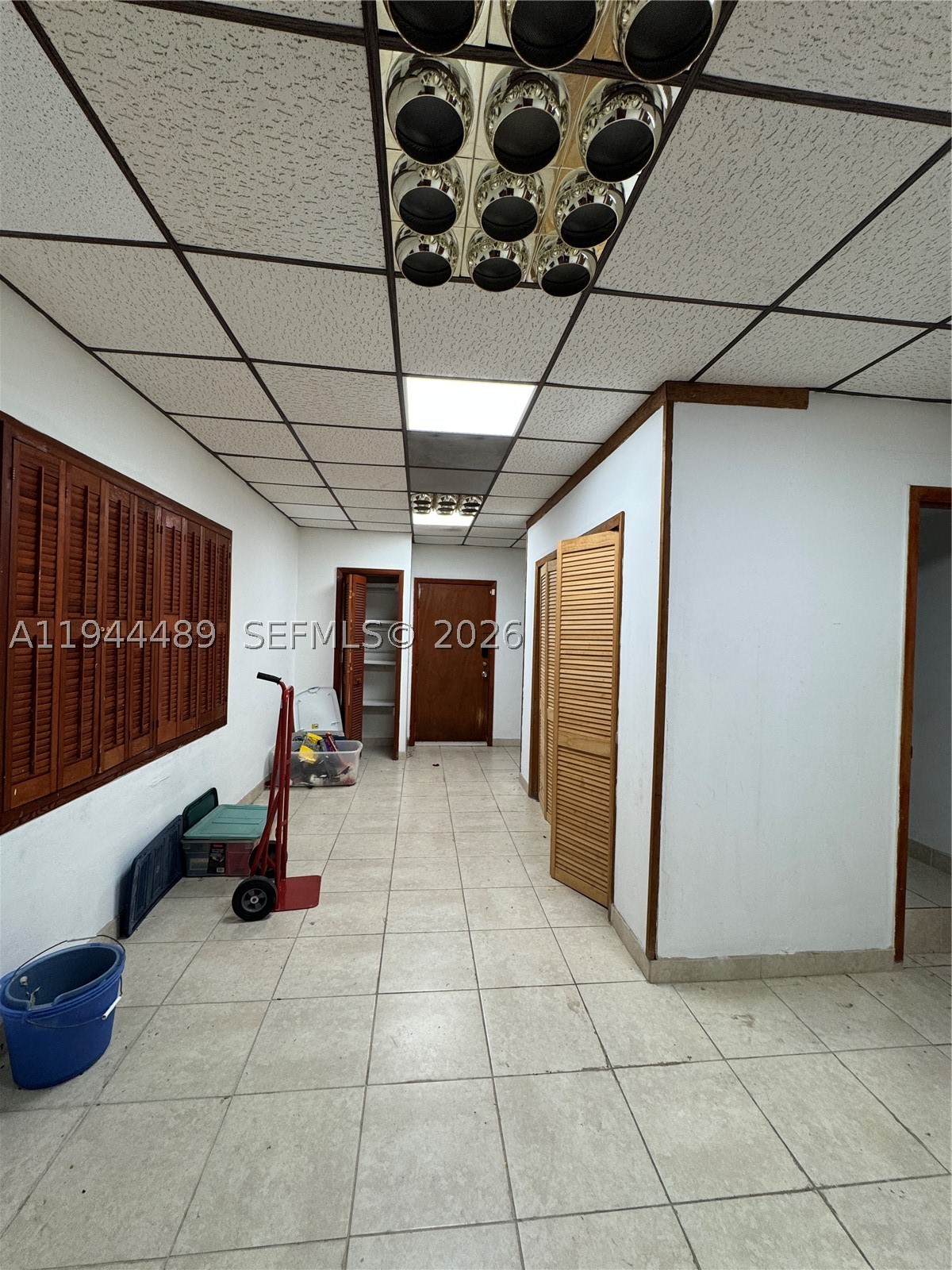 500 SW 39th Ct, Miami FL 33134