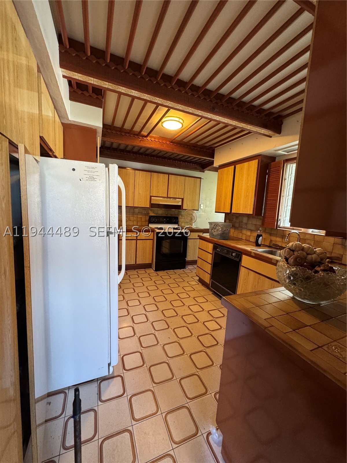500 SW 39th Ct, Miami FL 33134