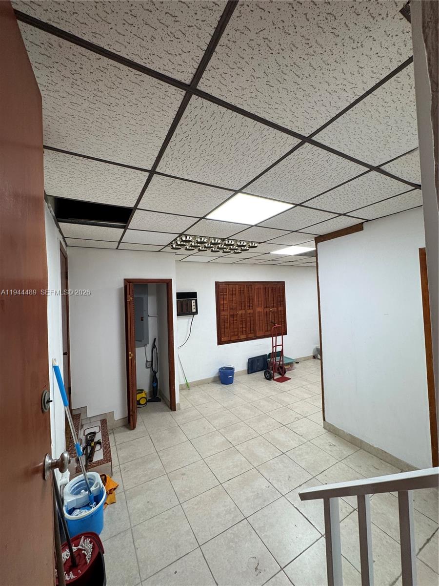 500 SW 39th Ct, Miami FL 33134