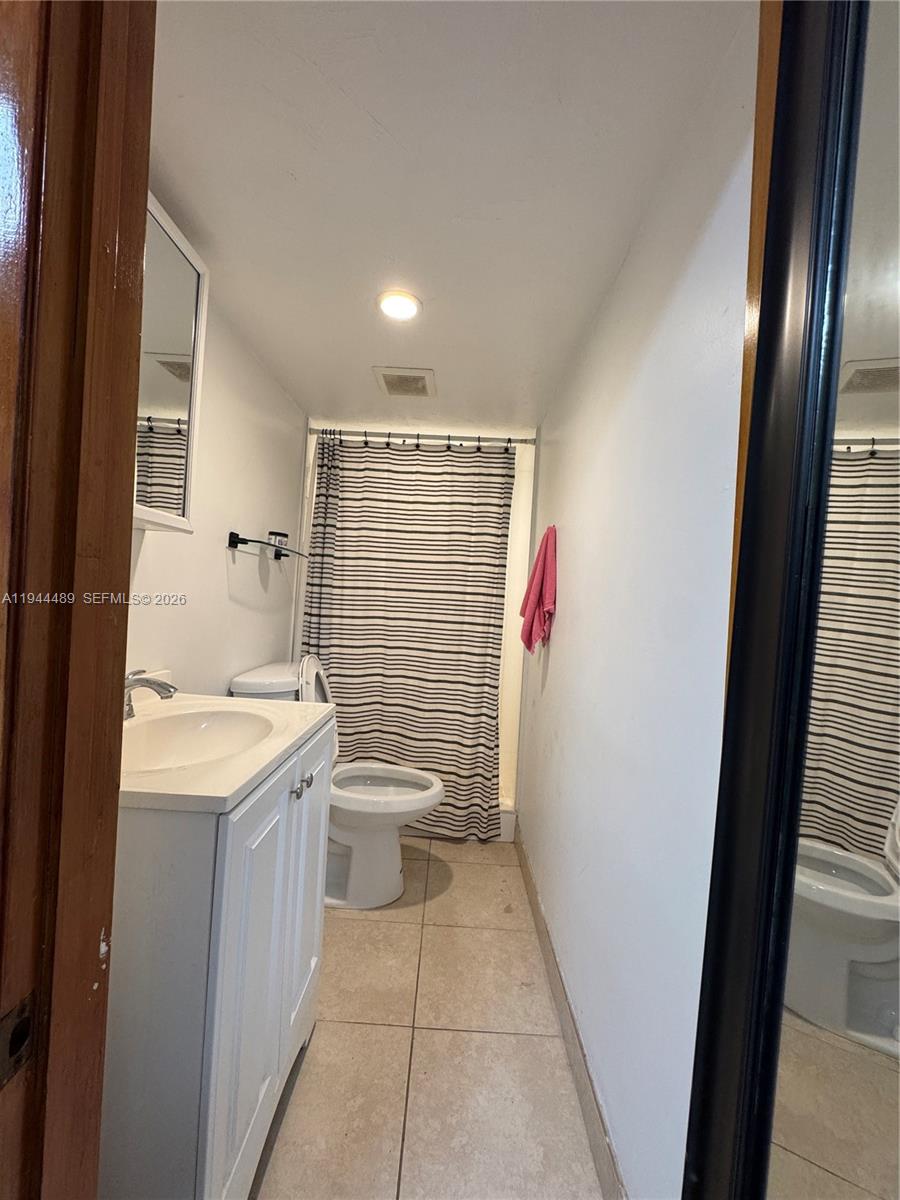 500 SW 39th Ct, Miami FL 33134