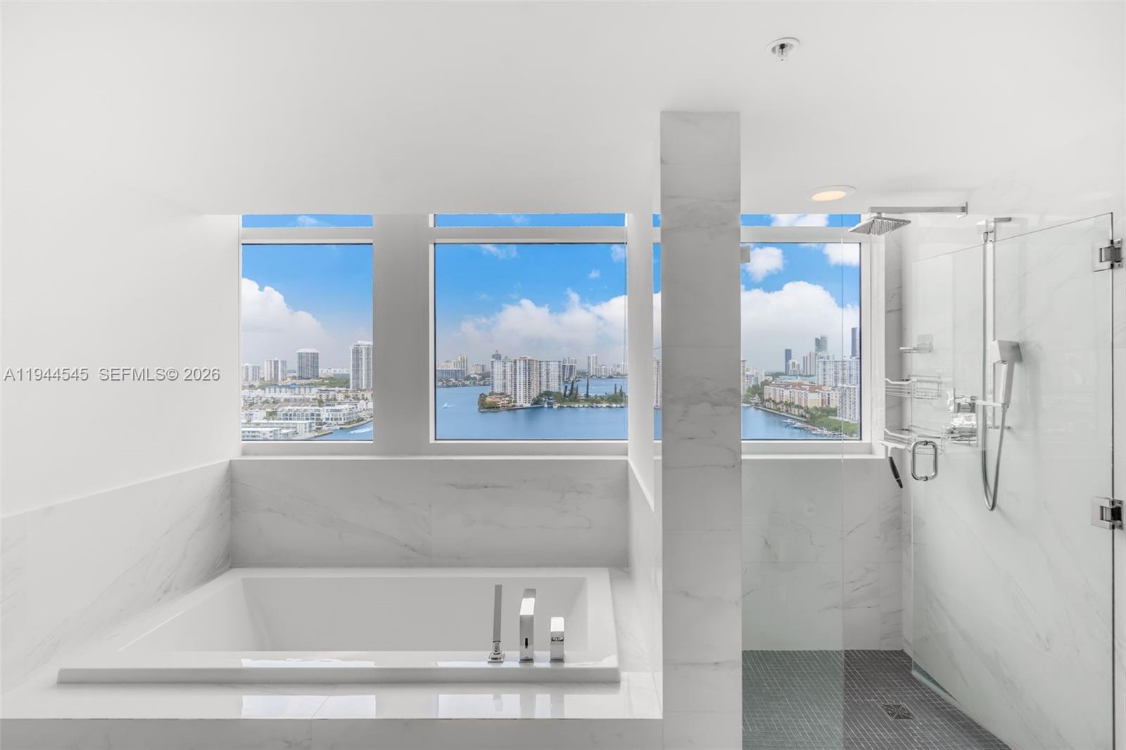 400 Sunny Isles Blvd #1801, Sunny Isles Beach FL 33160