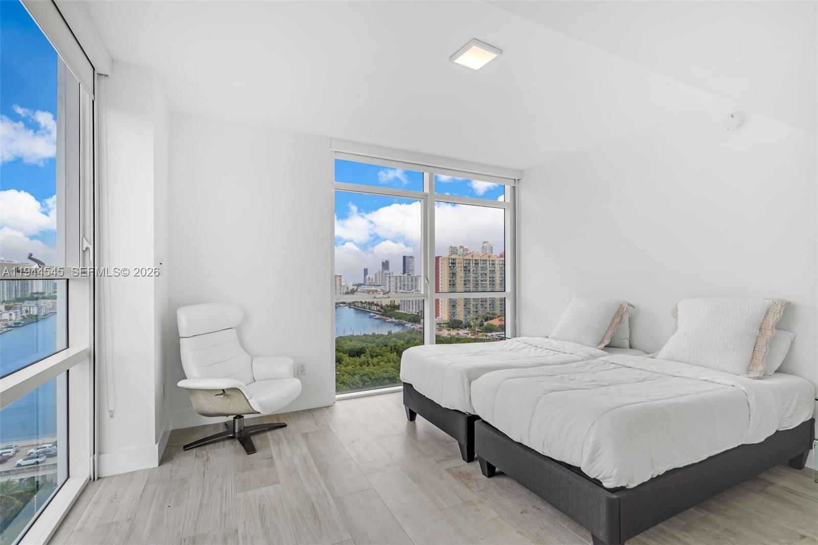 400 Sunny Isles Blvd #1801, Sunny Isles Beach FL 33160