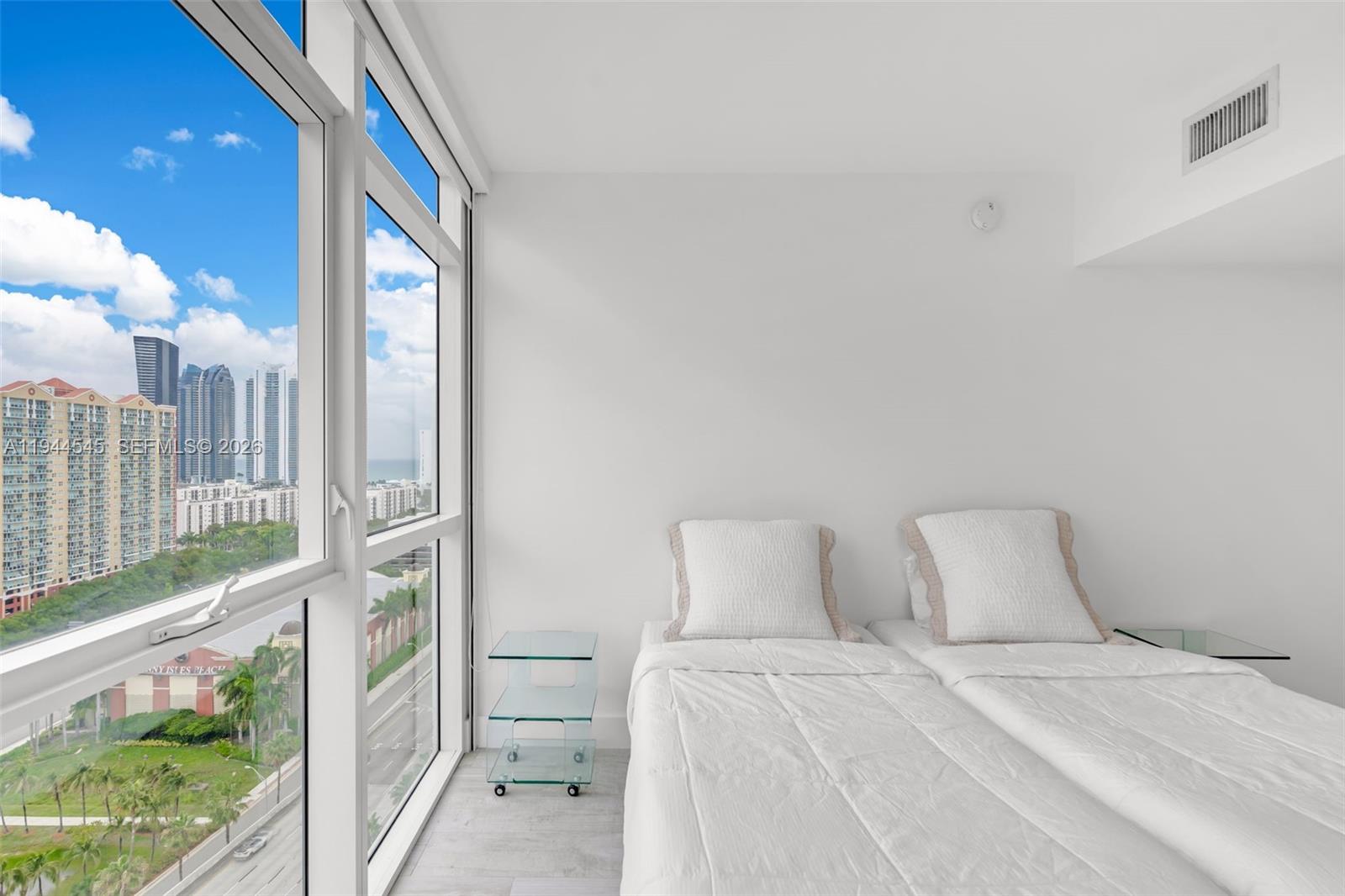 400 Sunny Isles Blvd #1801, Sunny Isles Beach FL 33160
