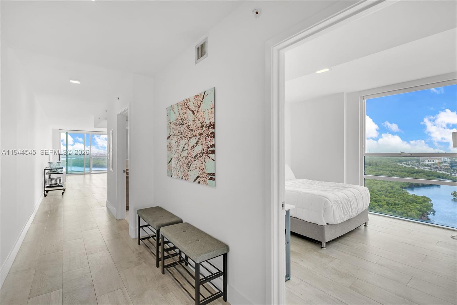 400 Sunny Isles Blvd #1801, Sunny Isles Beach FL 33160