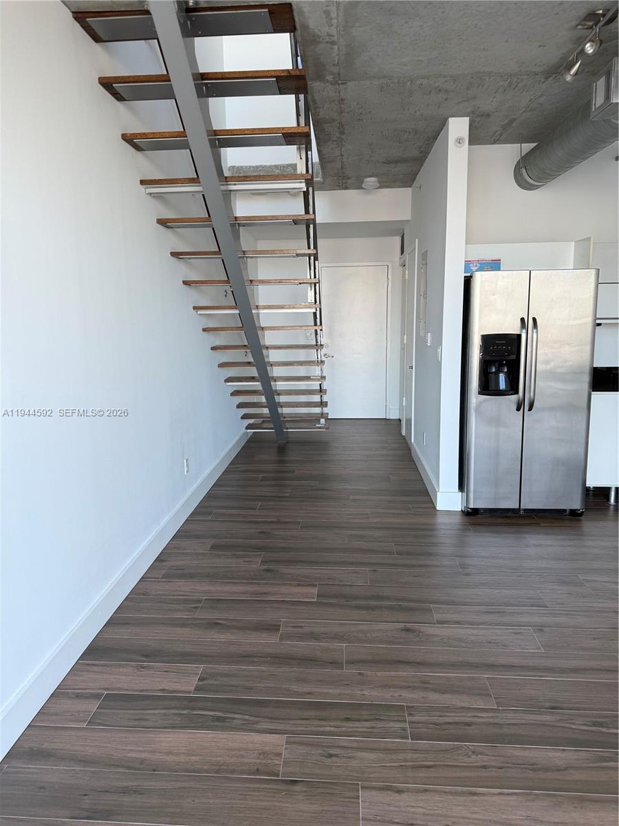 690 SW 1st Ct #1703, Miami FL 33130