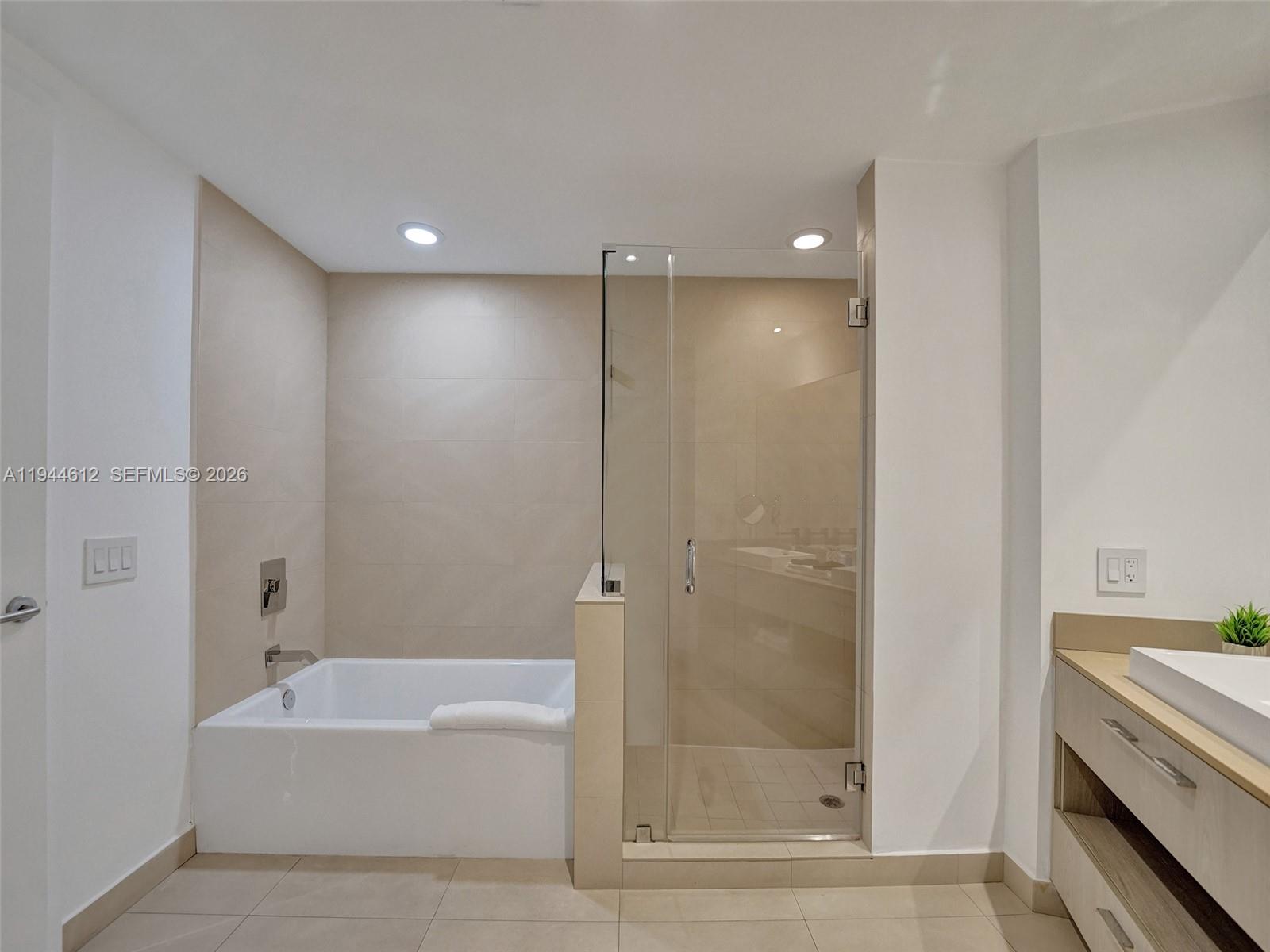 4111 S Ocean Dr #1201, Hollywood FL 33019