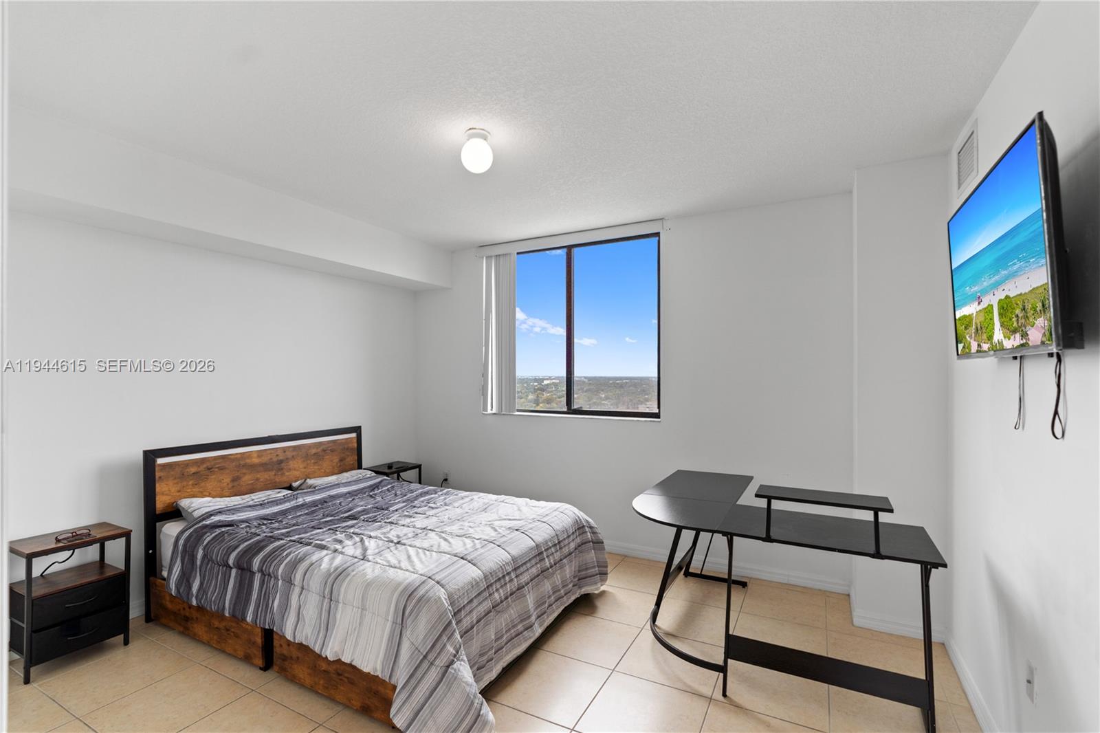 4242 NW 2nd St #1609, Miami FL 33126