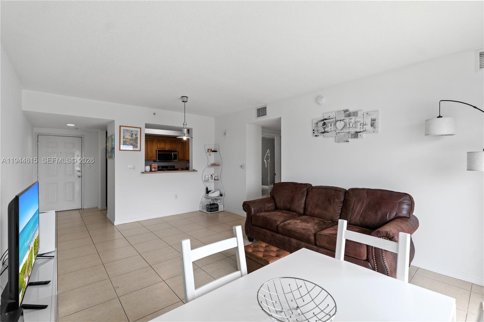 4242 NW 2nd St #1609, Miami FL 33126