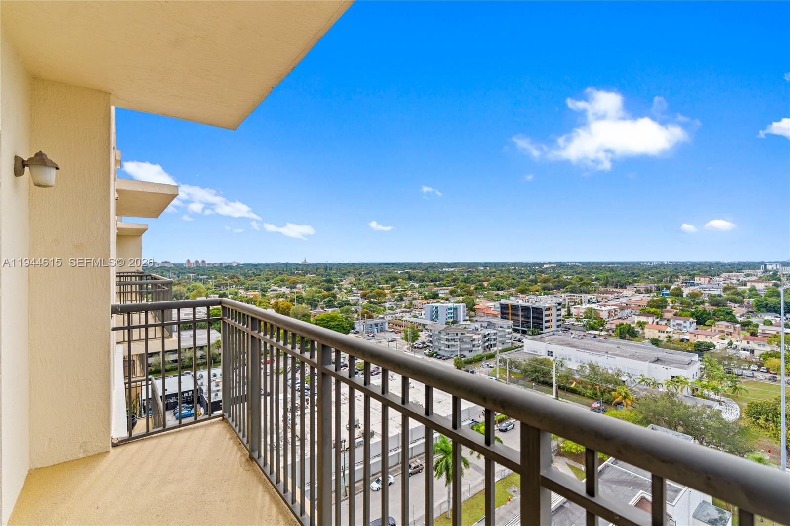 4242 NW 2nd St #1609, Miami FL 33126
