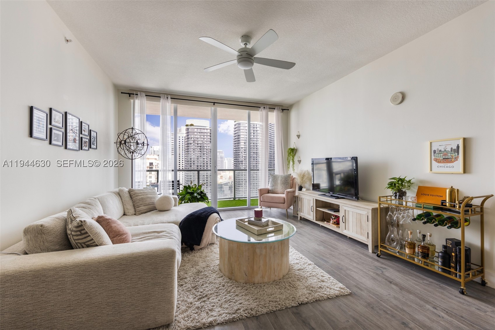 1111 SW 1st Ave #3723-N, Miami FL 33130