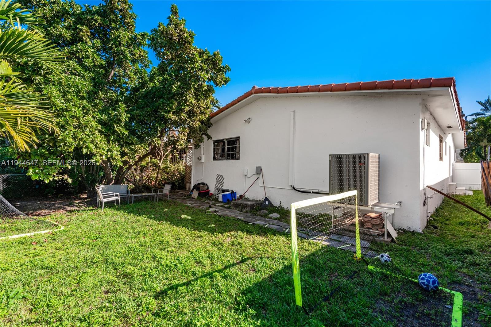 8950 Harding Ave, Surfside FL 33154