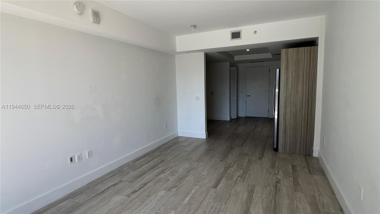 121 NE 34th St #1103, Miami FL 33137