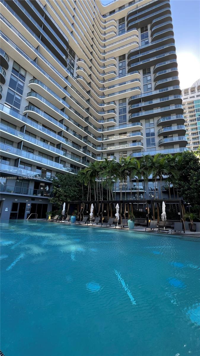 121 NE 34th St #1103, Miami FL 33137