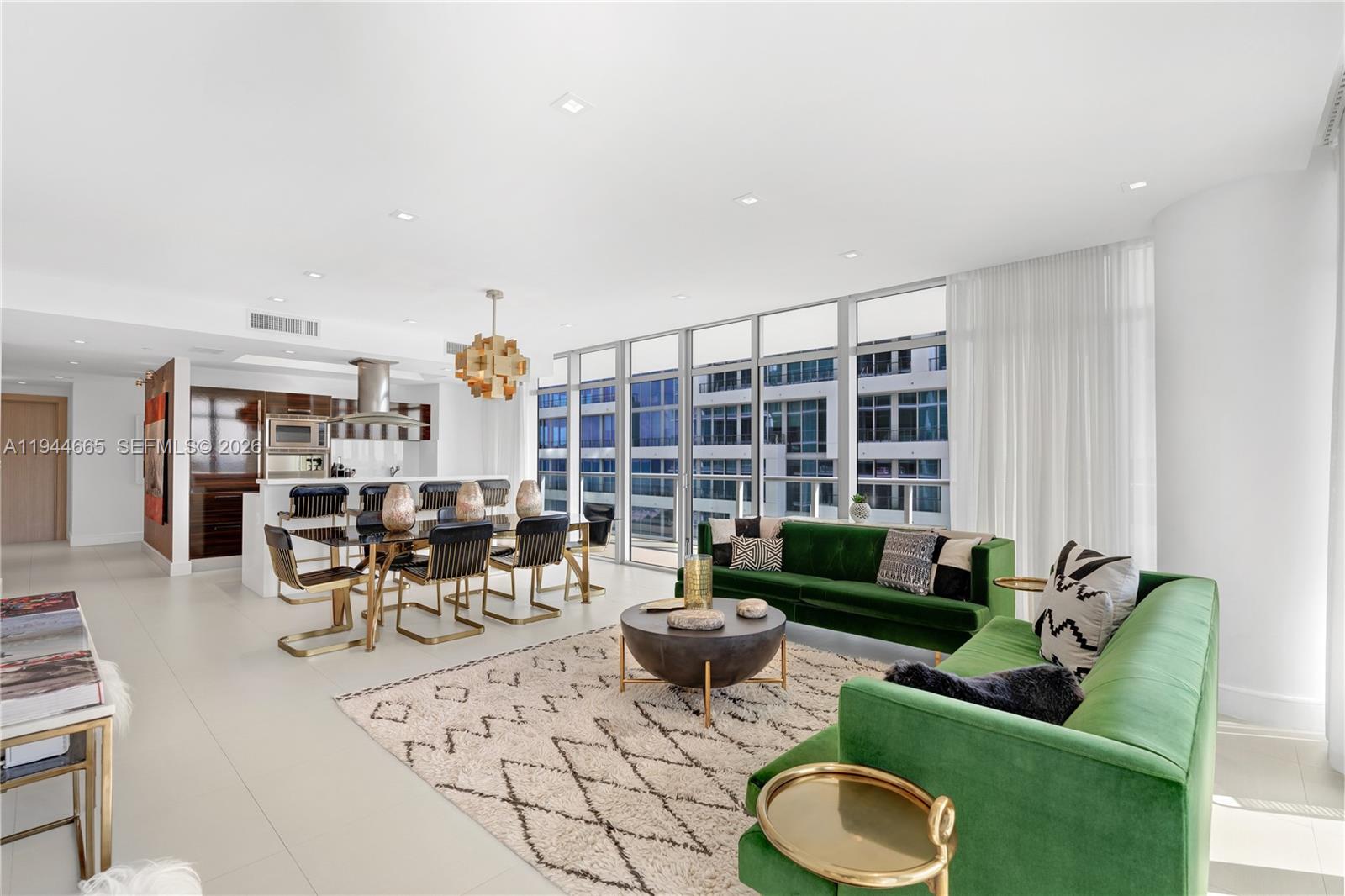 3737 Collins Ave #S-703, Miami Beach FL 33140
