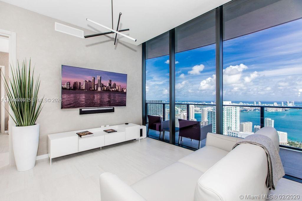 1000 BRICKELL PLAZA #PH6105, Miami FL 33131