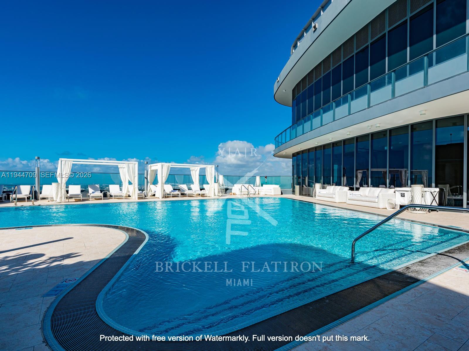 1000 BRICKELL PLAZA #PH6105, Miami FL 33131