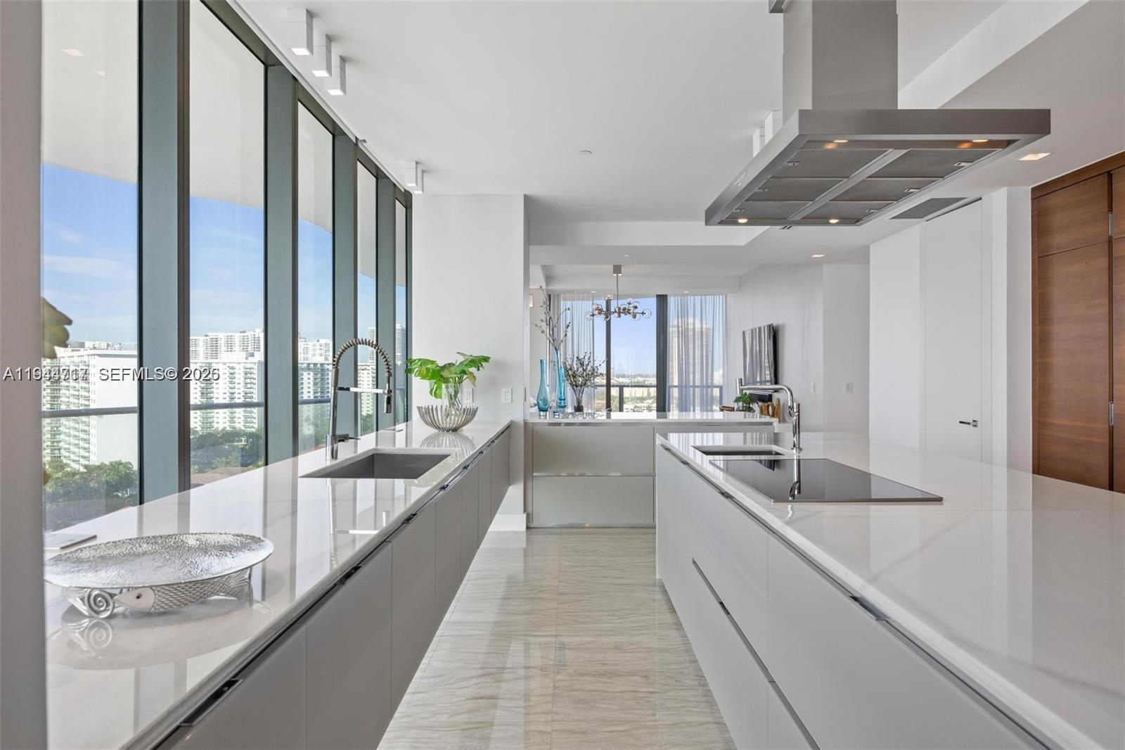 19575 Collins Ave #12, Sunny Isles Beach FL 33160