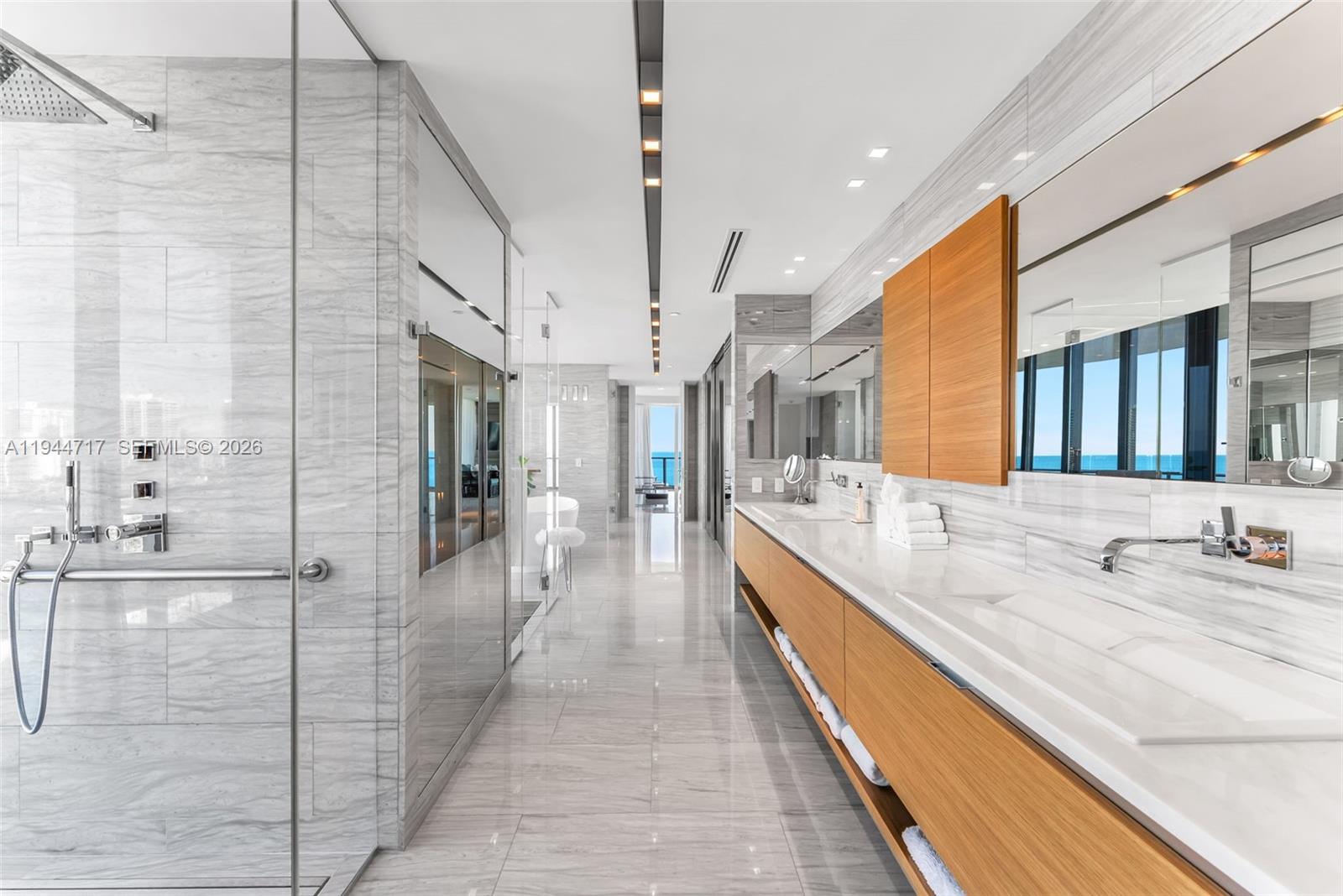 19575 Collins Ave #12, Sunny Isles Beach FL 33160