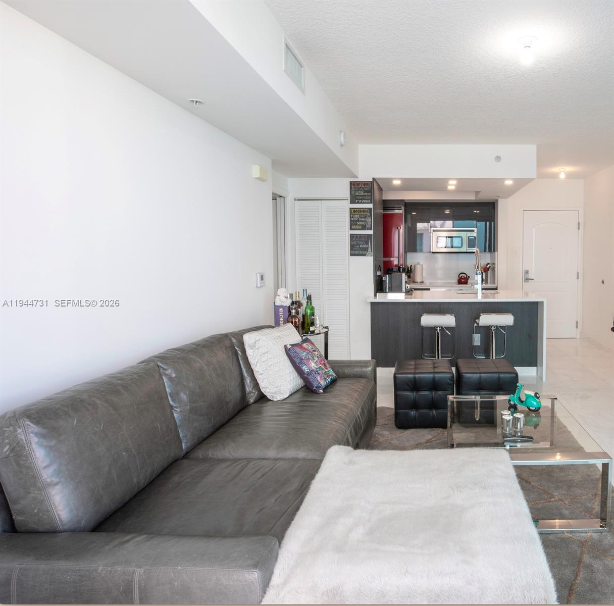 110 Washington Ave #1722, Miami Beach FL 33139
