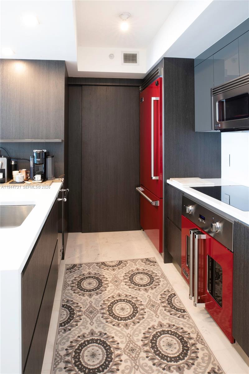 110 Washington Ave #1722, Miami Beach FL 33139