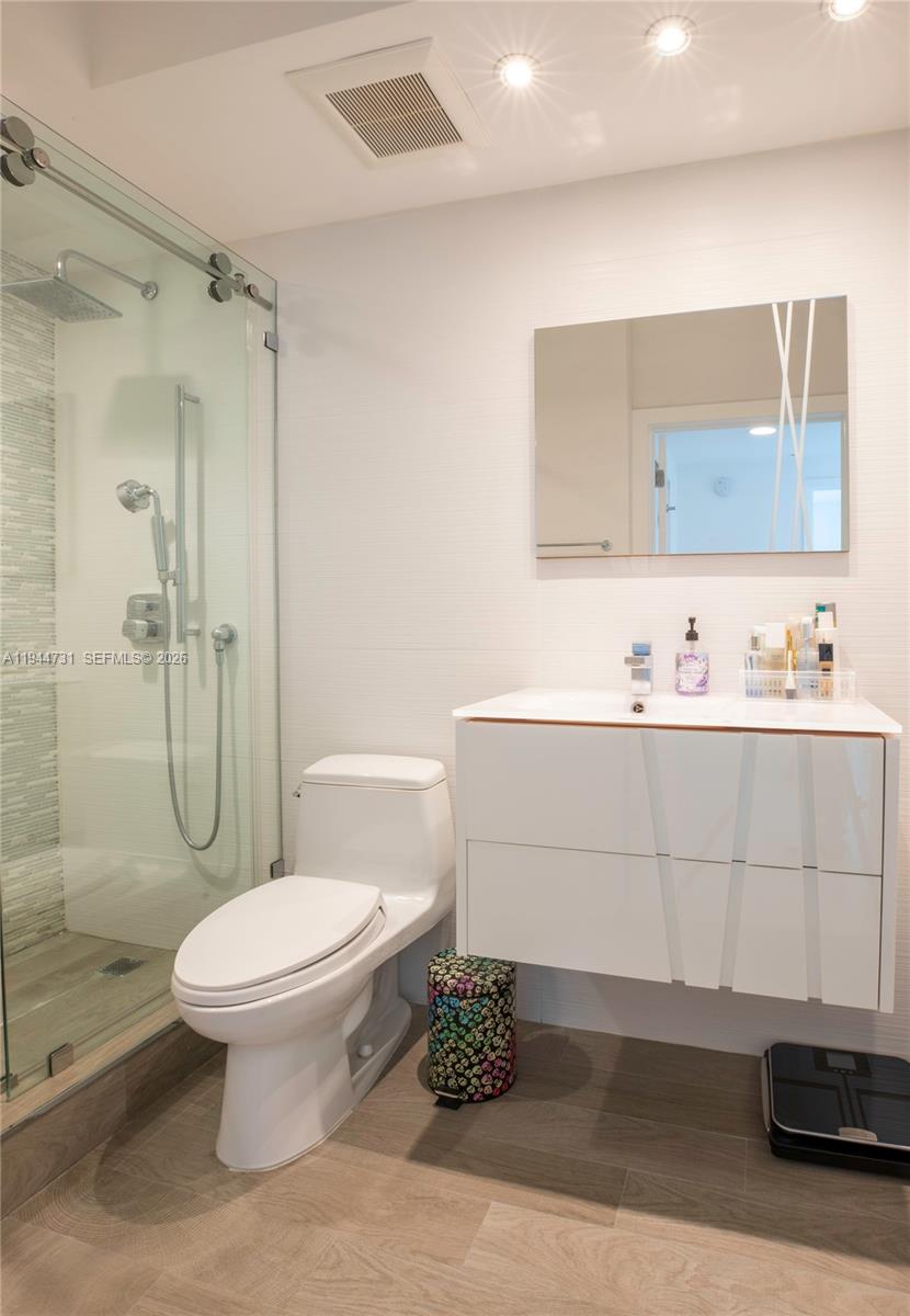110 Washington Ave #1722, Miami Beach FL 33139