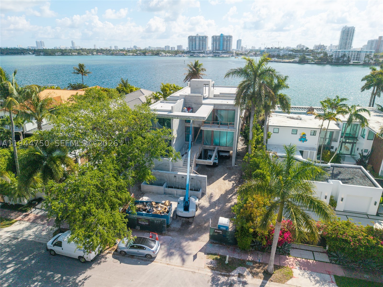 333 E Rivo Alto Dr, Miami Beach FL 33139