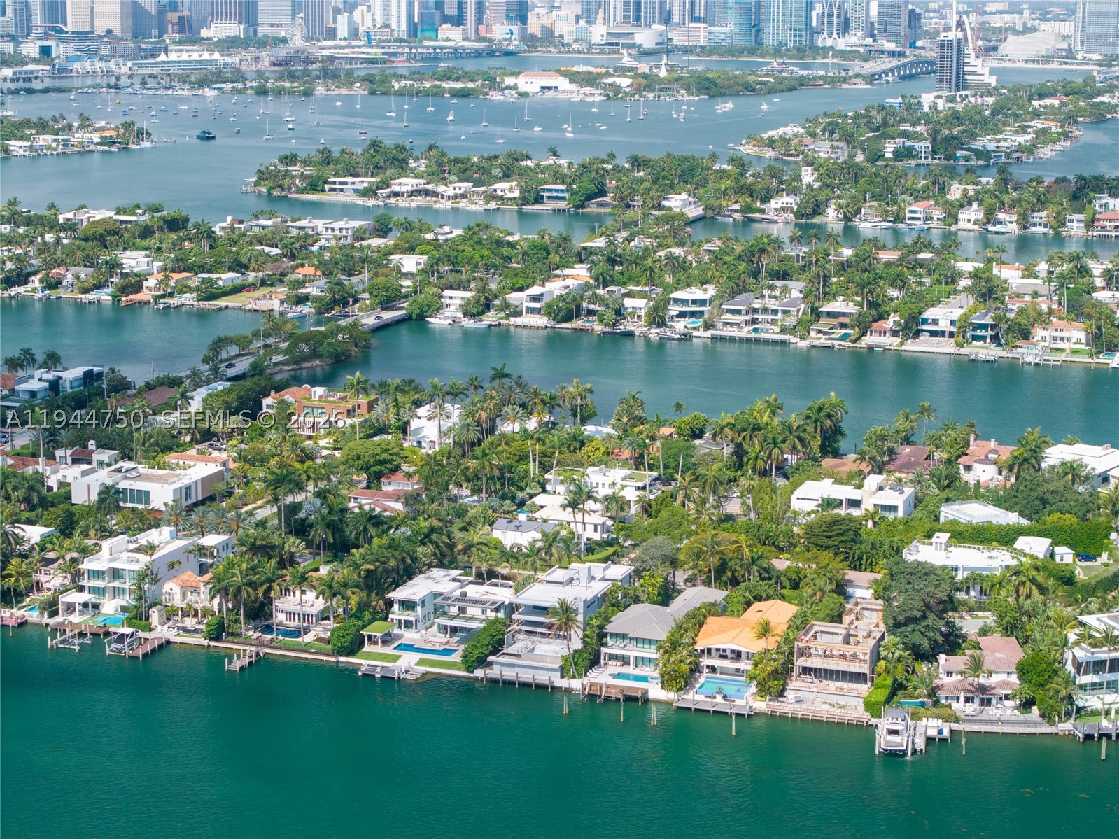 333 E Rivo Alto Dr, Miami Beach FL 33139