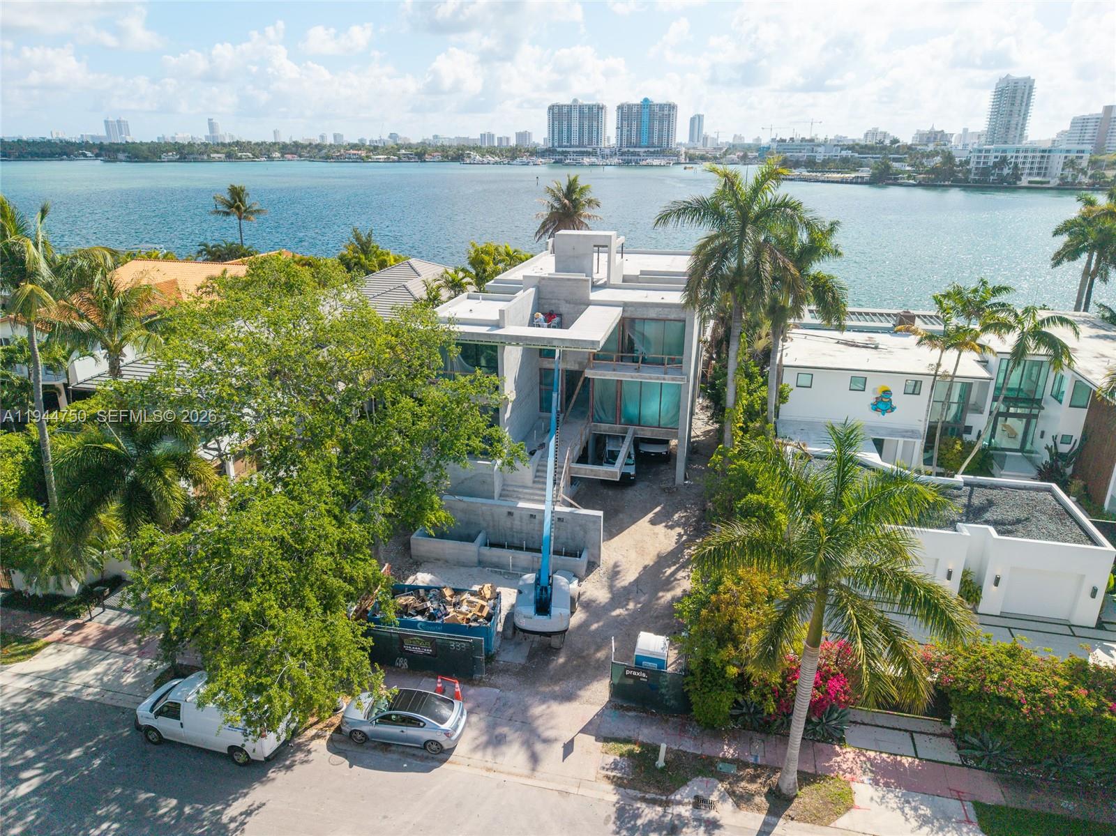 333 E Rivo Alto Dr, Miami Beach FL 33139