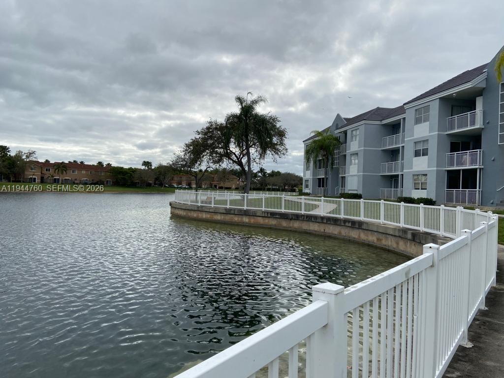 8640 SW 212th St #304, Cutler Bay FL 33189