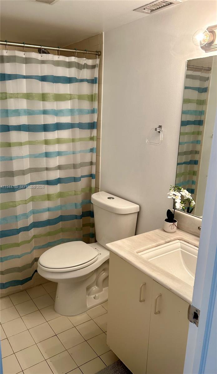 8640 SW 212th St #304, Cutler Bay FL 33189