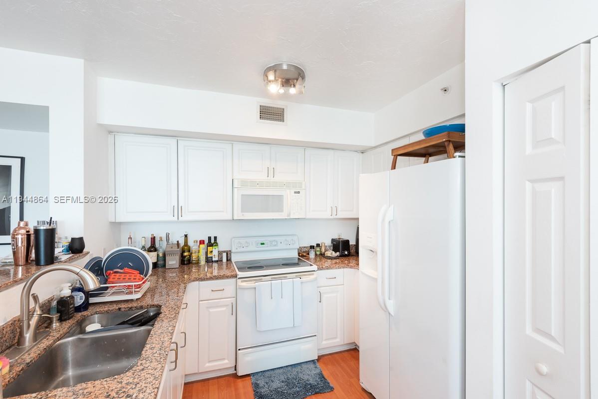 1155 Brickell Bay Dr #3403, Miami FL 33131