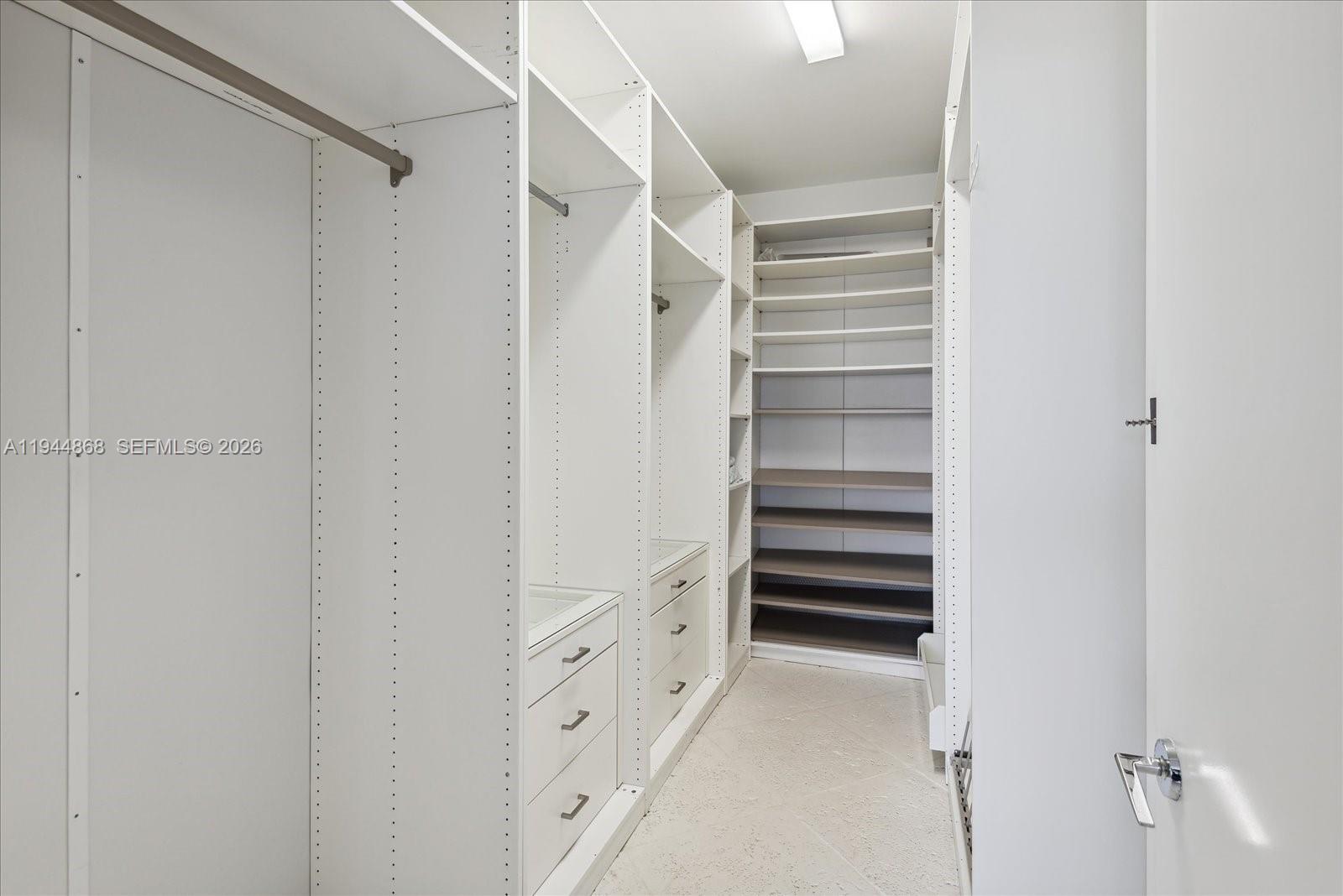 791 Crandon Blvd #1501, Key Biscayne FL 33149