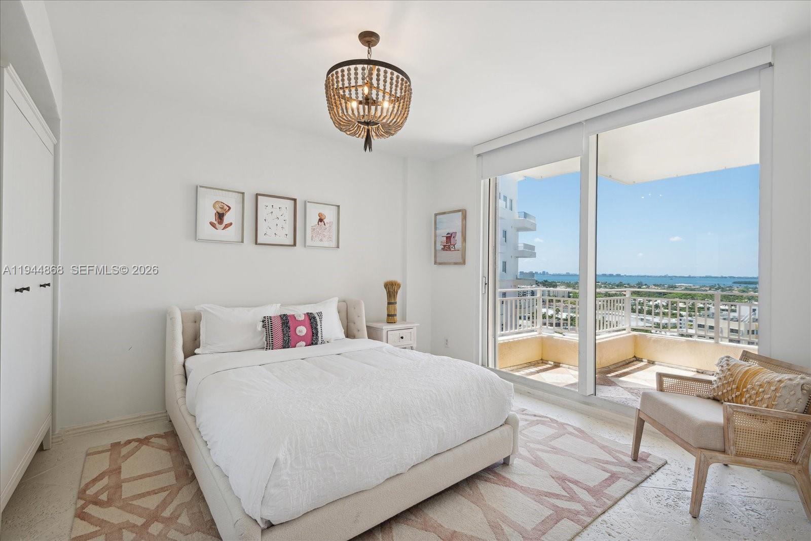 791 Crandon Blvd #1501, Key Biscayne FL 33149