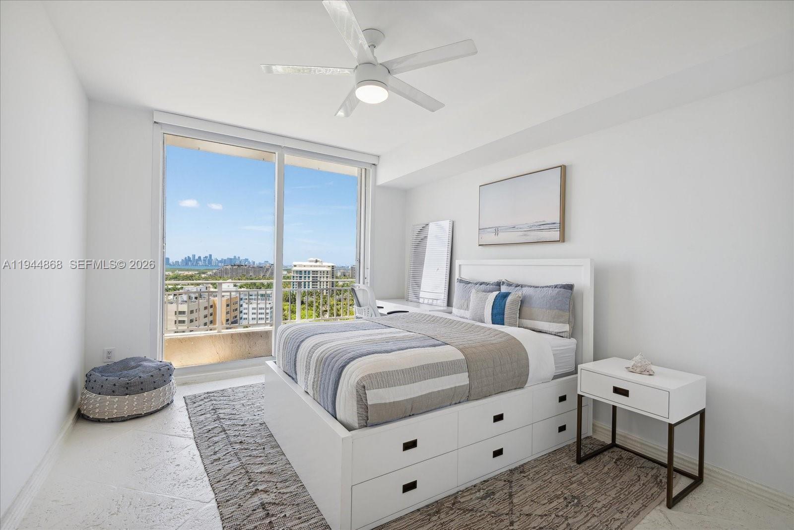 791 Crandon Blvd #1501, Key Biscayne FL 33149
