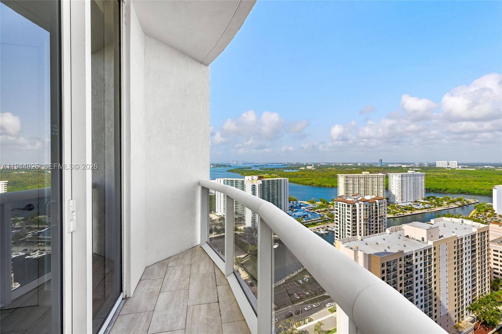 16001 Collins Ave #2704, Sunny Isles Beach FL 33160