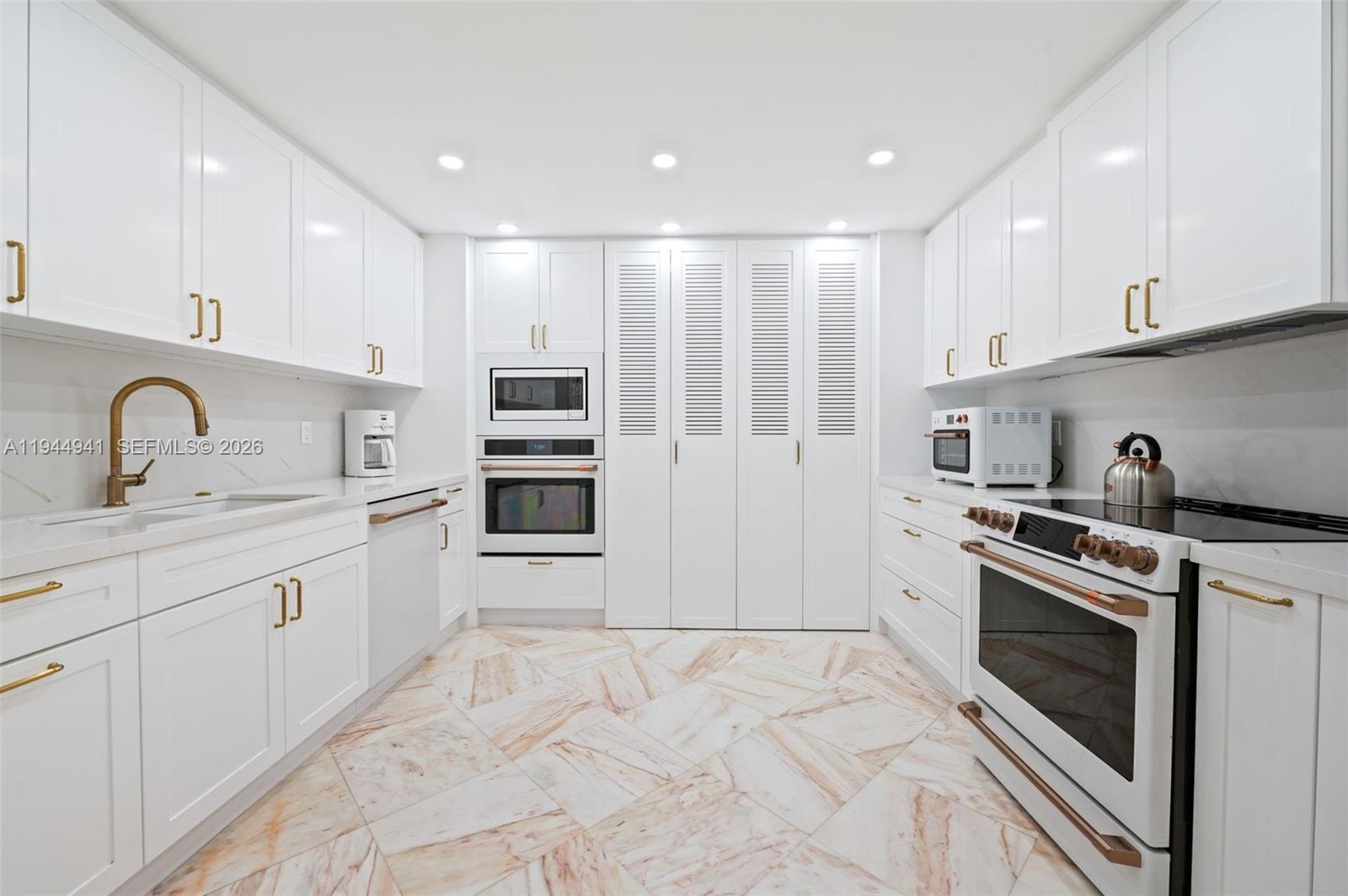 10155 Collins Ave #604, Bal Harbour FL 33154