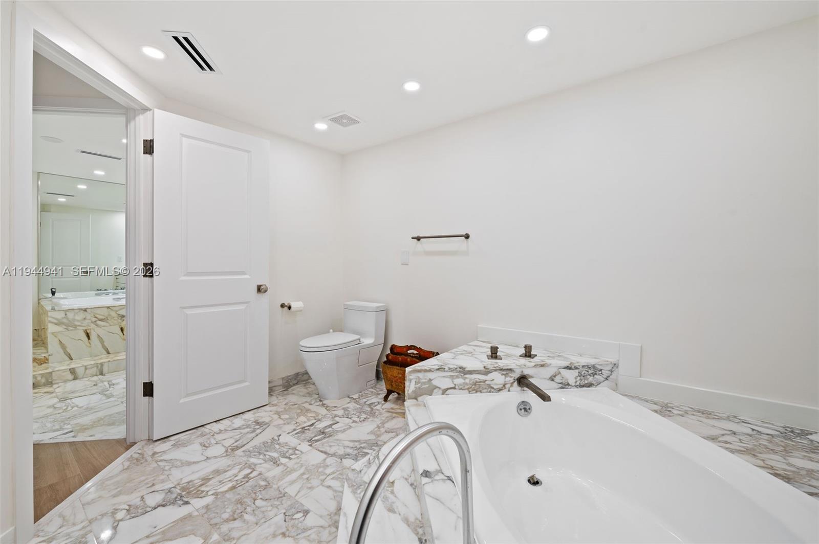 10155 Collins Ave #604, Bal Harbour FL 33154