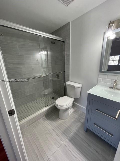 35 Simonton Cir, Weston FL 33326