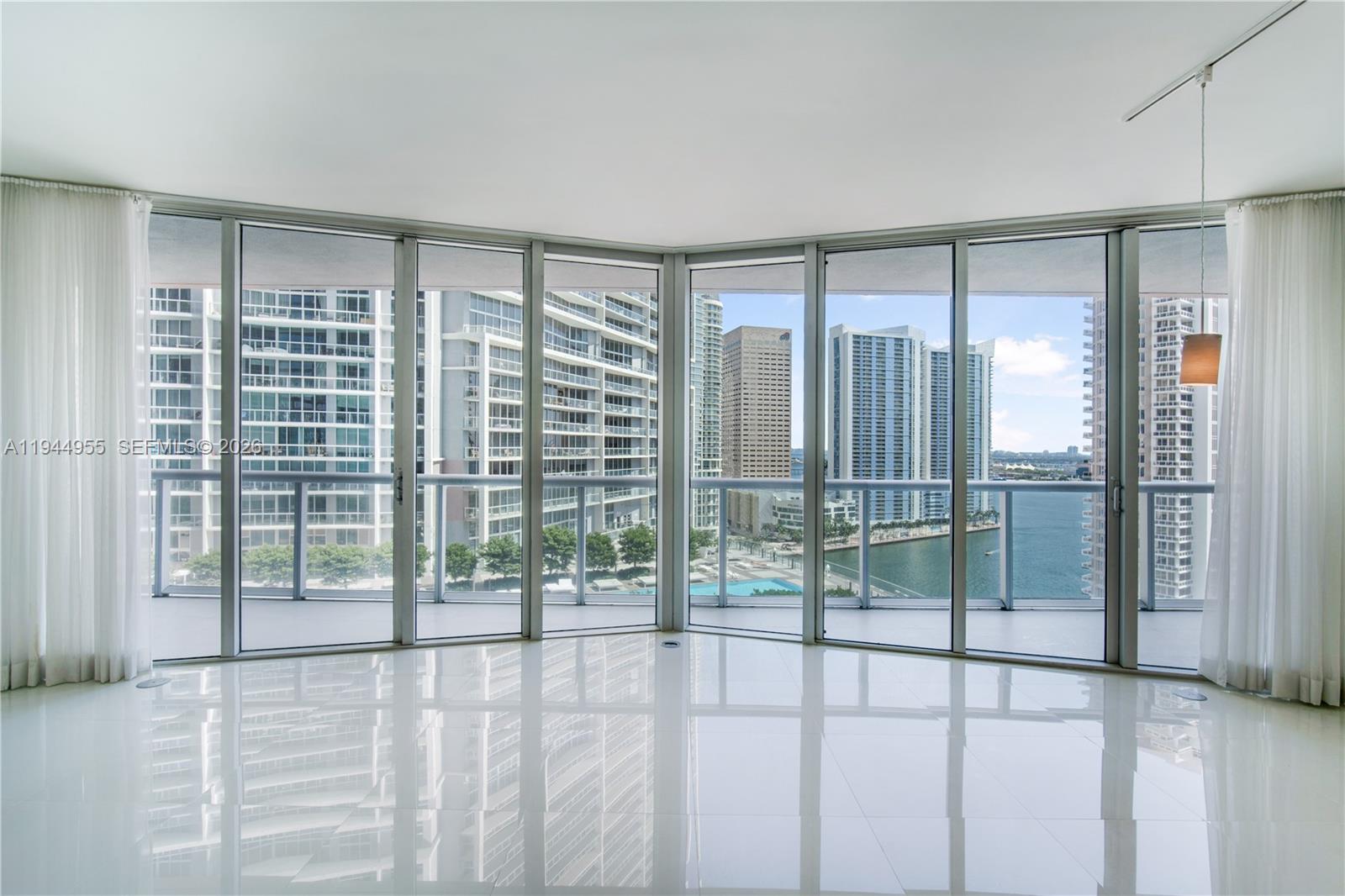 495 Brickell Ave #1804, Miami FL 33131