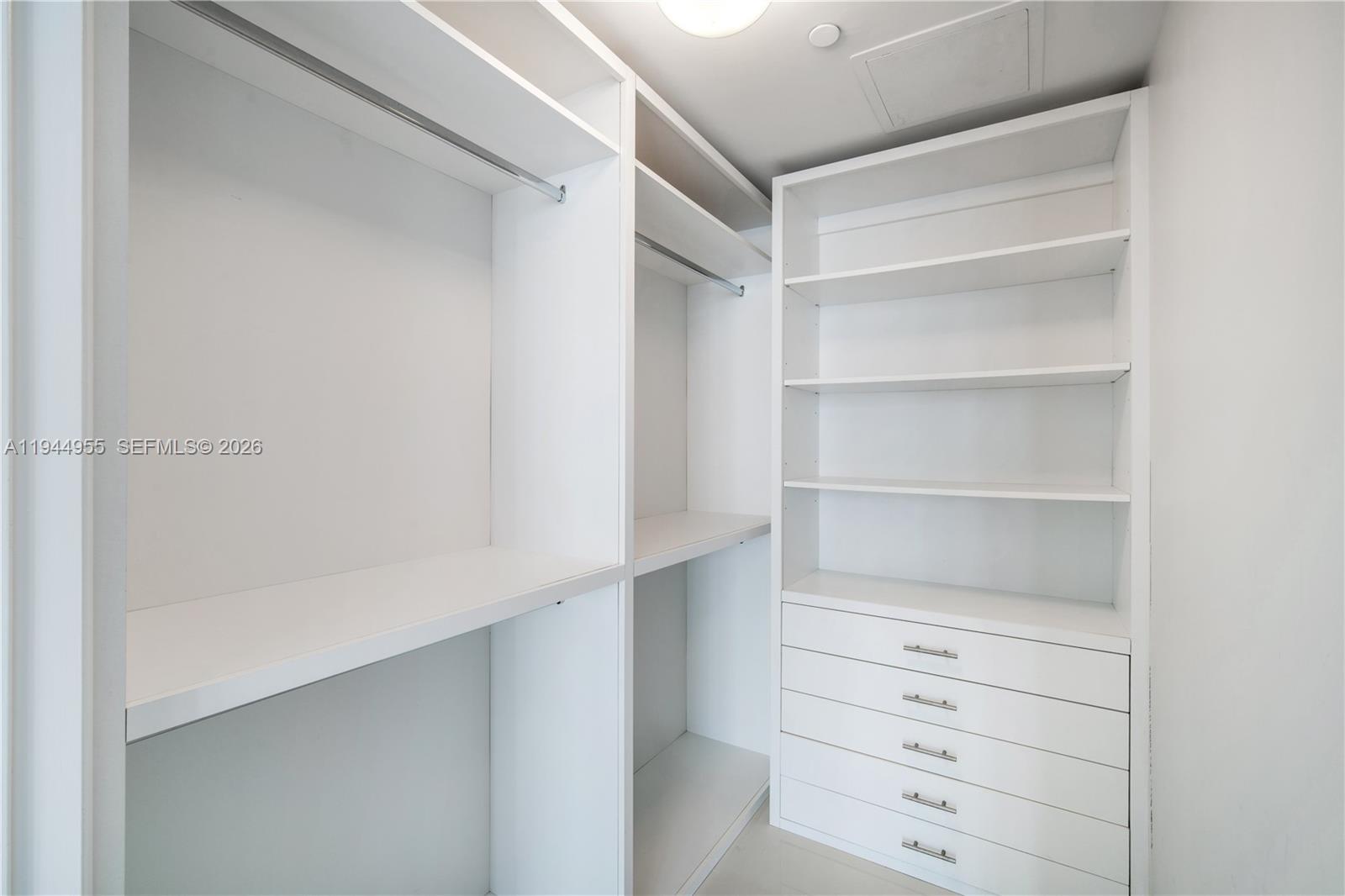 495 Brickell Ave #1804, Miami FL 33131