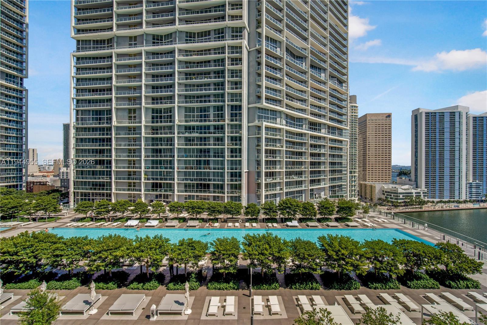495 Brickell Ave #1804, Miami FL 33131