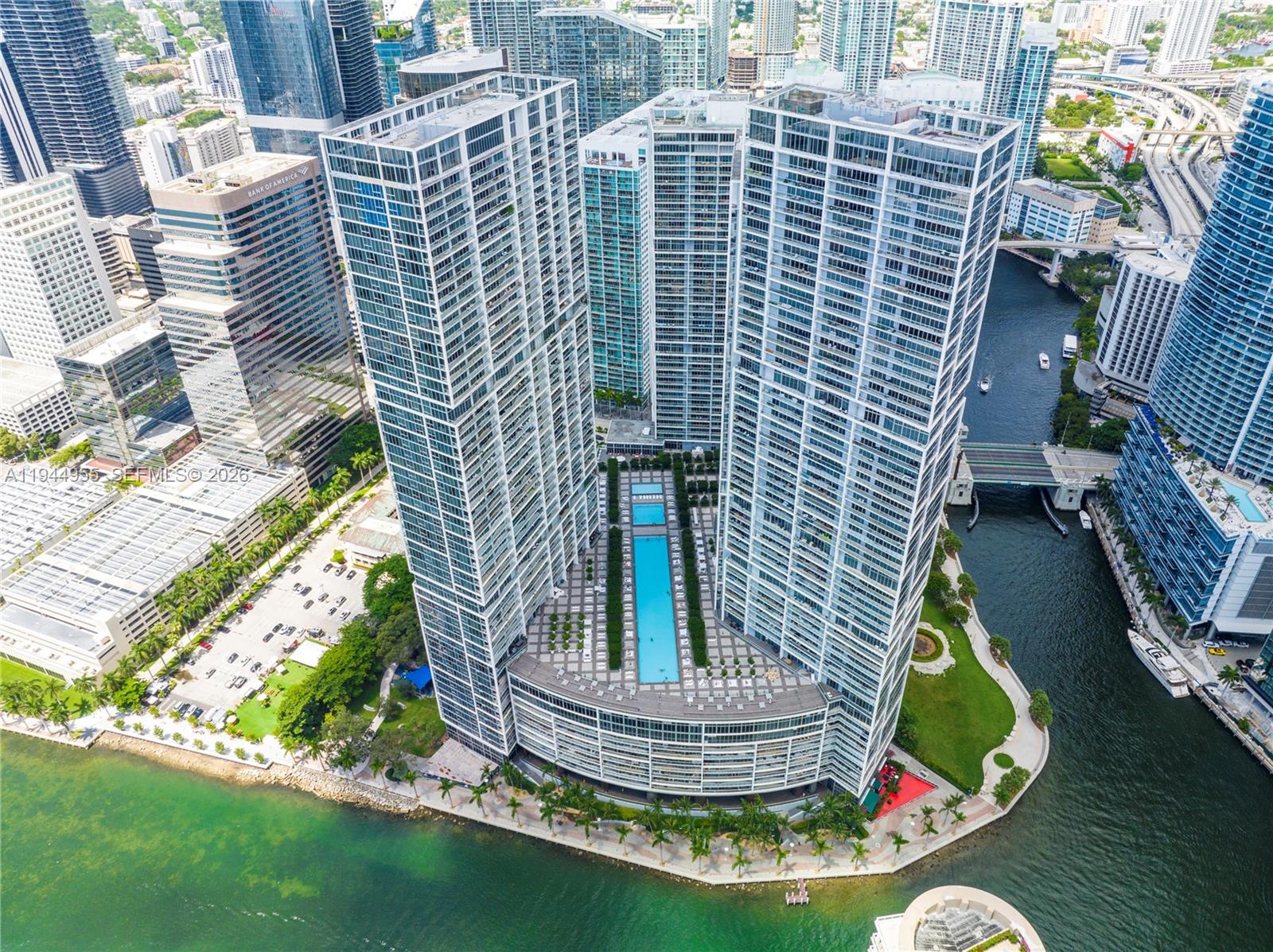 495 Brickell Ave #1804, Miami FL 33131