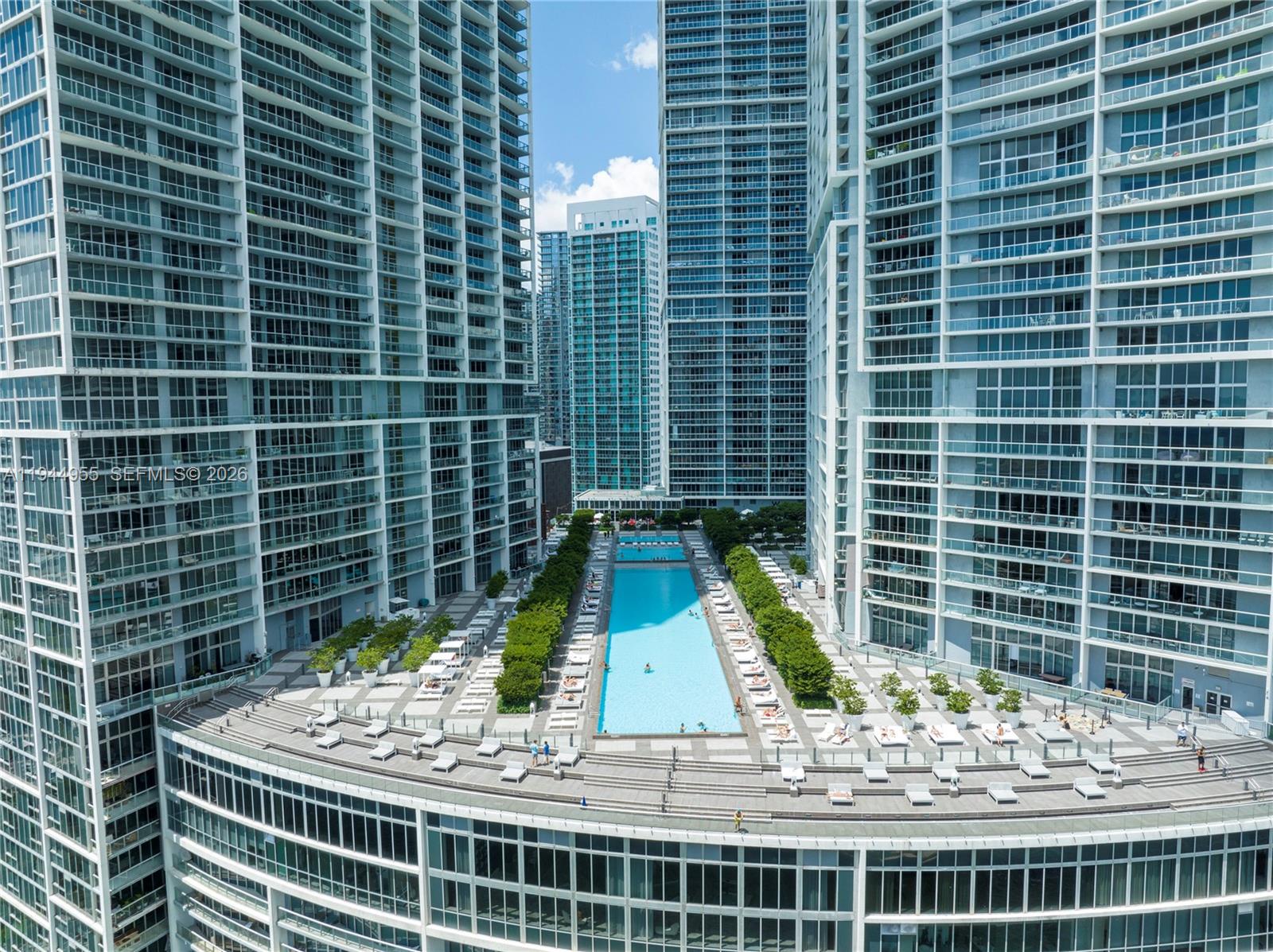 495 Brickell Ave #1804, Miami FL 33131