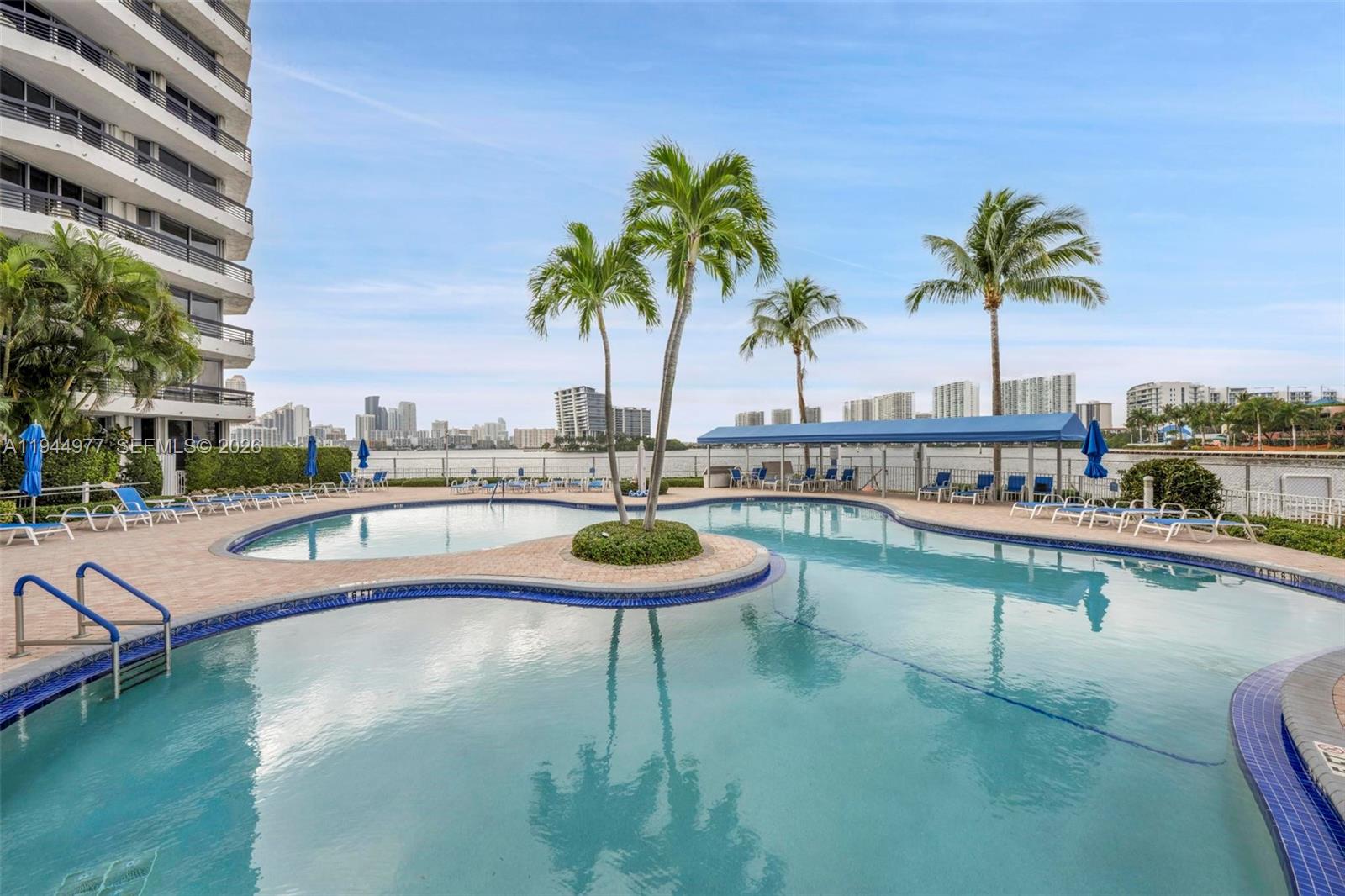 3530 Mystic Pointe Dr #303, Aventura FL 33180